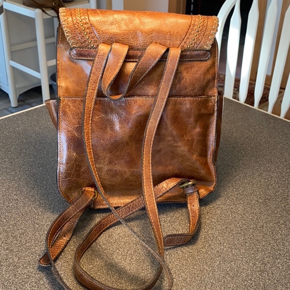 Patricia Nash Cognac Large Leather Backpack - Picture 2 of 8